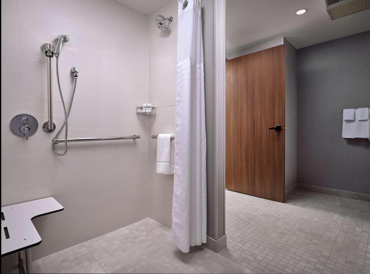 The Forester, A Hyatt Place Hotel Lake Forest المظهر الخارجي الصورة